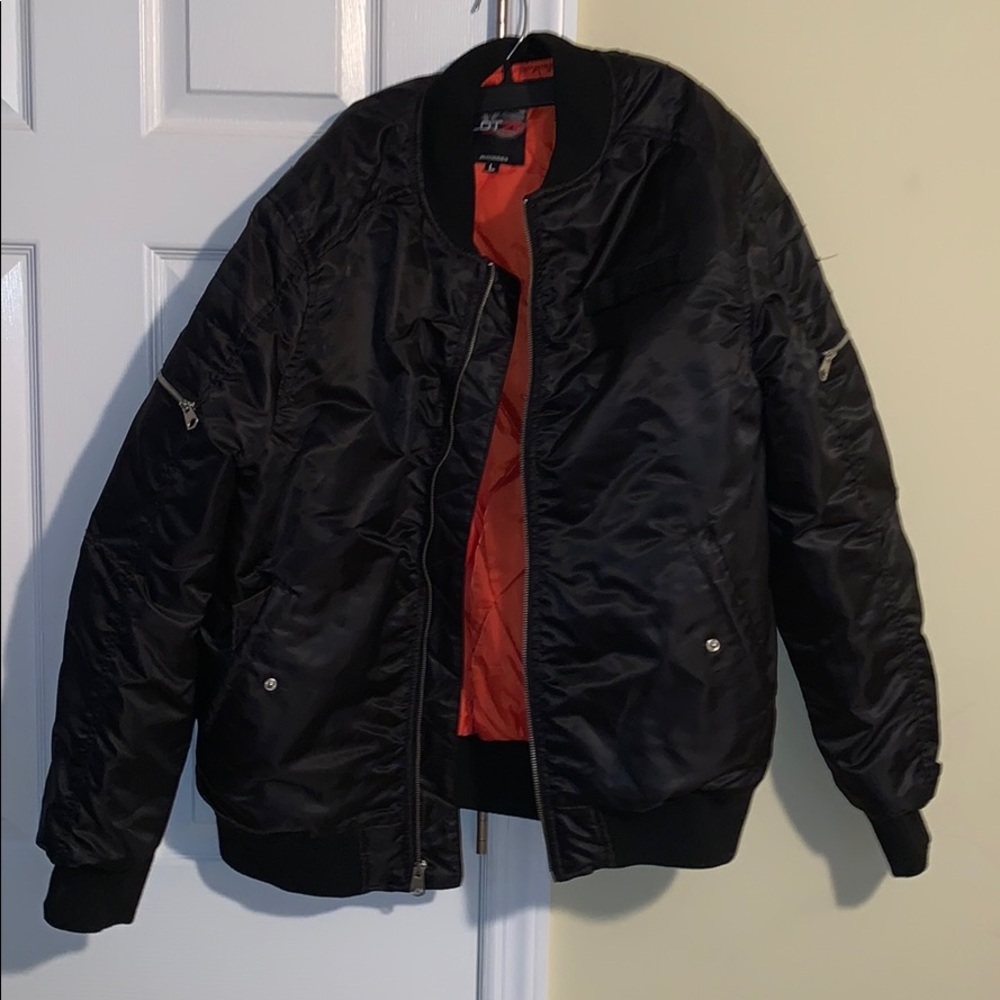 Black Men’s Puffer Jacket